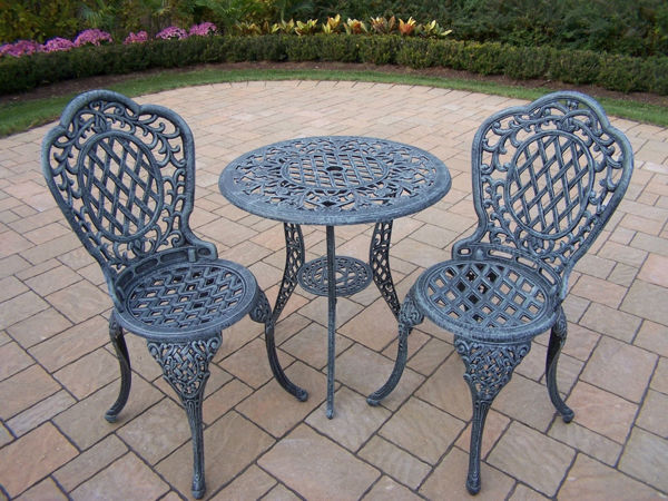 Picture of Mississippi Cast Aluminum 3 Pc.  Bistro Set with 26-inch table and 2 Chairs - Verdi Grey